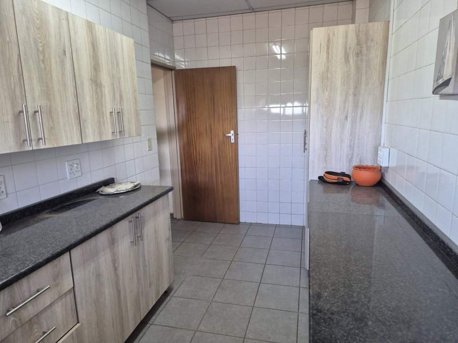 Commercial Property for Sale in Klerksdorp Industrial North West